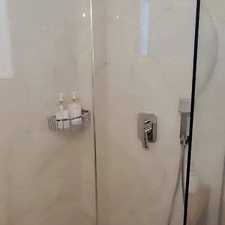 펜션 Pandesia 아피토스